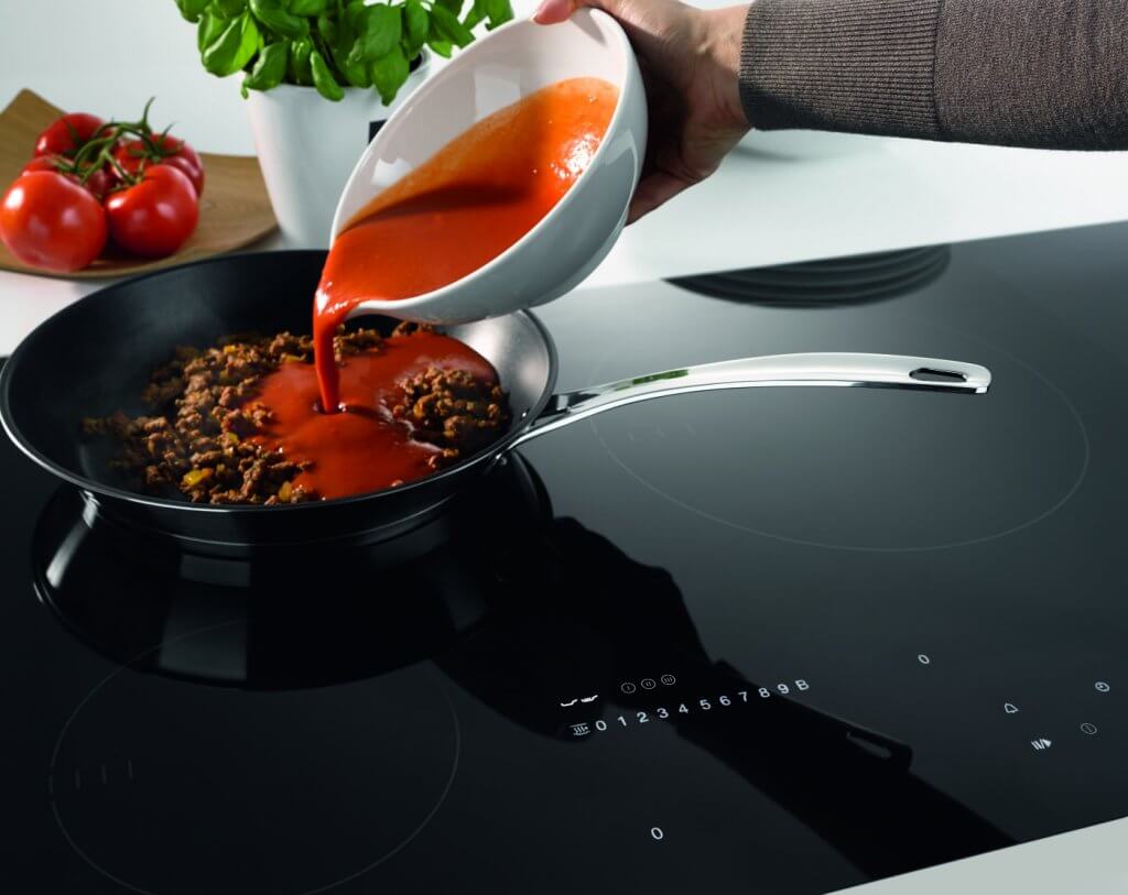 Create Healthy, Restaurant Quality Sauces - Miele Experience Centre